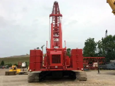Manitowoc, 777 Series 2, 1999, 200 Ton Crawler Crane