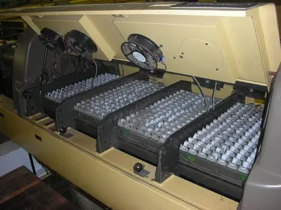 Staubli, LX1600 / LX3200, 5120 Hooks, JC5 Controller