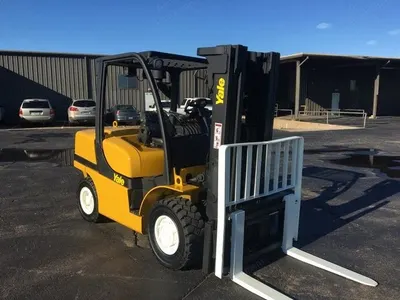 Yale, GDP090VX, 2012, 9000 lbs Capacity, Triple Stage Mast, Diesel