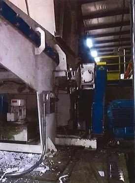 Vecoplan, RG52/100 U, 2002, 100 HP, 52" Cutting Chamber, 15" Rotor