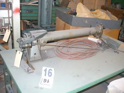 Single Needle Quilter