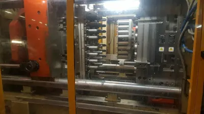 Husky, GL-300, 1999, 72-Cavity PET Preform Injection Moulding System, 29g Alaska Finish