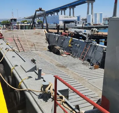 Landing Craft Mechanized, LCM-8, Twin Detroit Diesel 12V71, 2x 100kW Generators