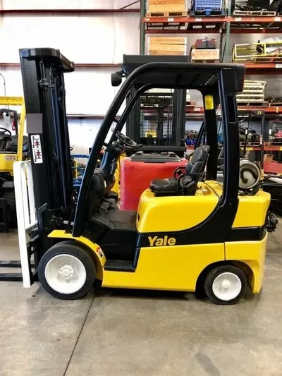 Yale, GLC050LX, 2012, 5000 lbs Capacity, Triple Stage Mast, LP Gas