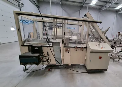 Stork Bepak, VS 60/110/12 LW, 1992, 60 Pourers, 12-Head Capper, 20,000 BPH
