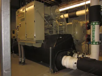 Trane, 910 Tons, 2006, Water Cooled Chiller, 460V, R-123