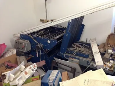 Moll, Pocket Folder Gluer, with Feeder, Stacker Table, Glu-Bind Cold Glue System