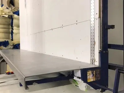Edge, E-3, Bun Saw, 140x145 Inch Table, 52 Inch Throat Height