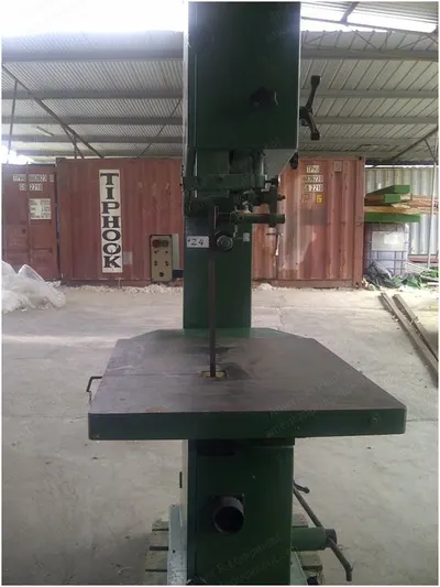 Small Vertical Saw