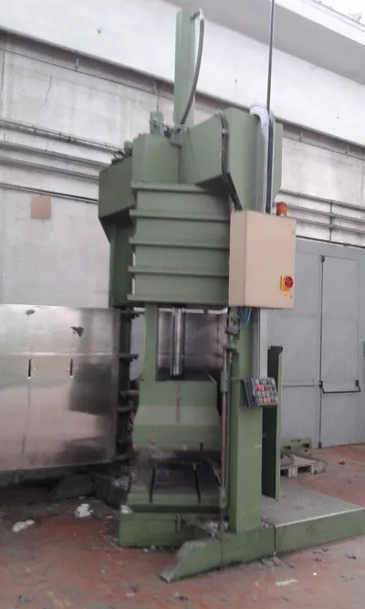Cinti, Manual Press, 50 Tons, for By-Products