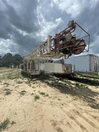 Ideco, H1000, Onshore Land Drilling Rig, 117 ft Mast Height, 358,000 lbs Static Hook Load, ZP275-2 Rotary Table