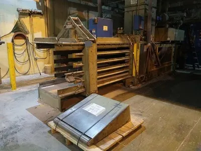 American, 12847LS, Auto Tie Horizontal Baler, 30 HP, 26x34" Feed Opening