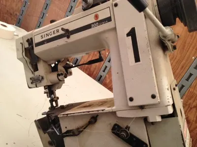 Spuhl Anderson, Tape Edge Machine, Queen Size 60x80 Inch Table, Manual Clutch