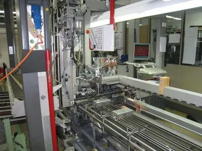 Zellweger Uster, Delta 200, 1993, Drawing-In Machine, Width 2200mm, 20 Shafts, 8 Contact Bars
