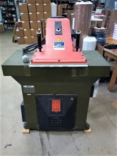Atom, SE-25, 2003, 2.5 Ton Capacity, 220V