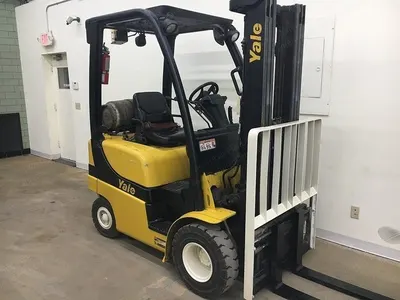 Yale, GLP030VX, 2014, 3000 lbs Capacity, Triple Stage Mast, Sideshift
