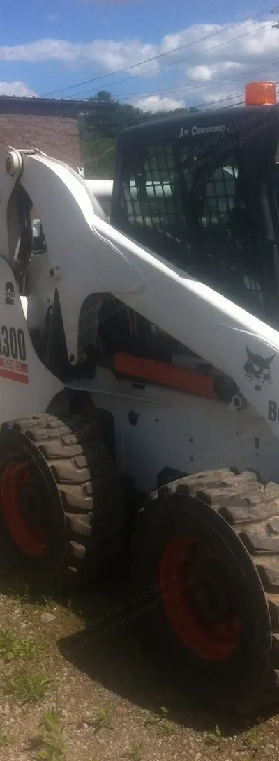 Bobcat, A300, 2007, 2000 Hours, Cab with AC, Smooth Bucket
