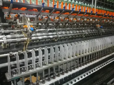 Zinser, RM 351, 2006, 1200 Spindles, Ring Size 48x61, Spandex Core Yarn Device