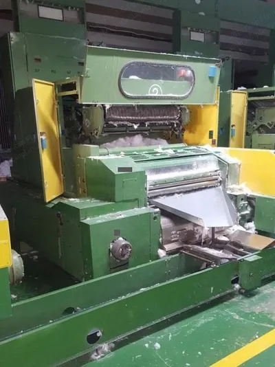 Falubaz, Cosmetic Cotton Wool CZ 693, 1994, 6 Carding Machines, Feeder, Rotary Filter, Packing Machine