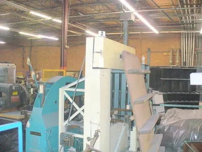 Vertical Foam Cutter