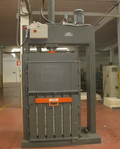 Ausonia, MG30TAV/e, 1999, Bale Press