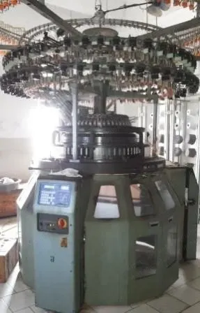 Fukuhara, VXSD3BY, 2001, 30 Inch Diameter, 20 and 28 Gauge, 4 Colors Jacquard Knitting Machine