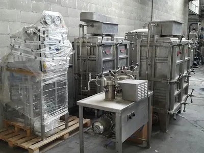 Mezzera Cabinet Dyeing Machine, 100 kg Capacity