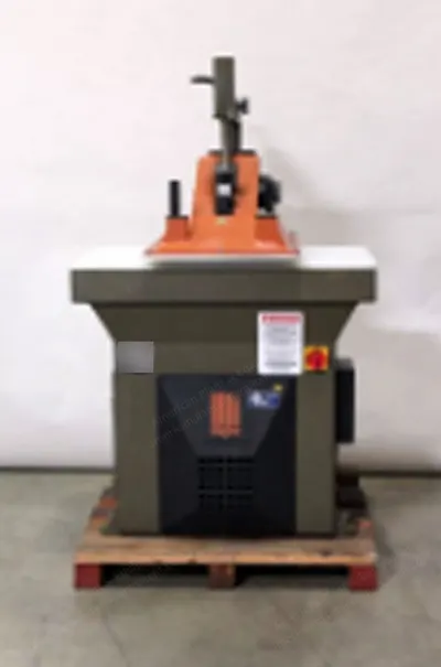Atom, MF9.4, 25-Ton Clicker Press, 20x40 inch Bed