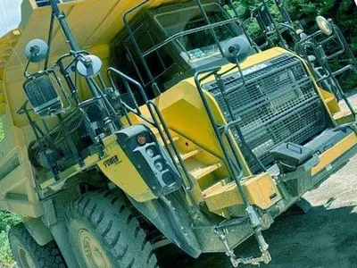 Komatsu, HD325-8, 2017, Rigid Frame Haul Truck, EROPS, A/C & Heat