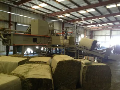 NovaStar, BB132 Hay Baler