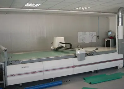 Inves, Automated Cutting Machine, 1995, Multi-Layered Tissue, 70mm Compressed Capacity