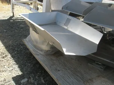 Vibratory Feeder, 10" x 22", Stainless Steel, Electro-Magnet Driven