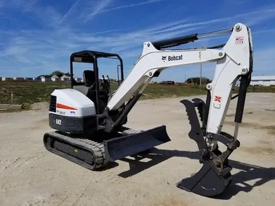 Bobcat, E42, 2013, Hydraulic Mini Excavator, Kubota Engine, 2135 Hours
