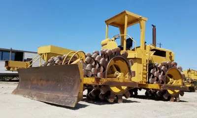 Caterpillar, 815, 1980, 170 HP, 36" Padfoot Drums, 4WD