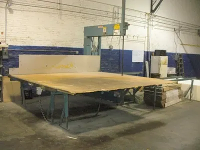 Edge Saw, E-3, Vertical Slitter, 137 inch Table Width, 241.5 inch Rail Length