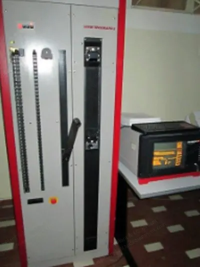 Uster, Tensorapid 3, 1995, Signal Processor, Thread Changer, Creel