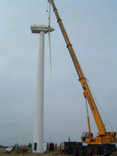Vestas, V27, 1994, 225 kW, 30m Tower, 27m Rotor Diameter