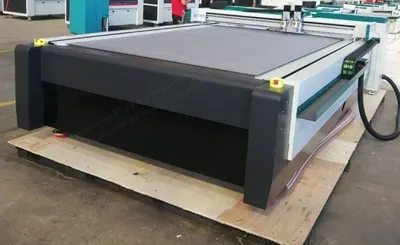 NovaStar, DN116, Oscillating Knife Cutting Machine, 2500x1600mm, Automatic Feeding Table