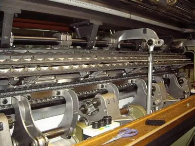 Karl Mayer, RD8DPLM-22E-75", Double Raschel Machines, 75" Width, 22E Gauge
