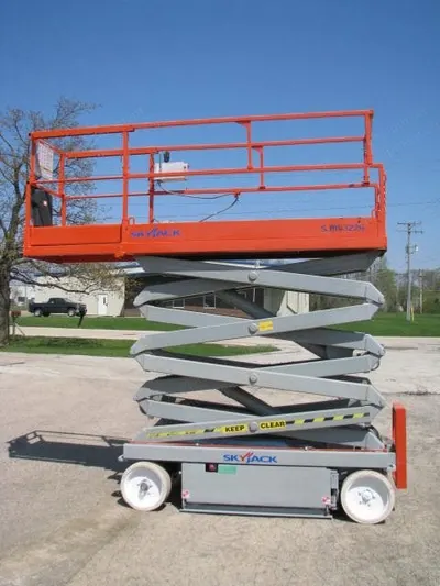 Skyjack, SJIII3226, 2011, 32' Raised Platform Height, Extended Deck, Electric, 172 Hours