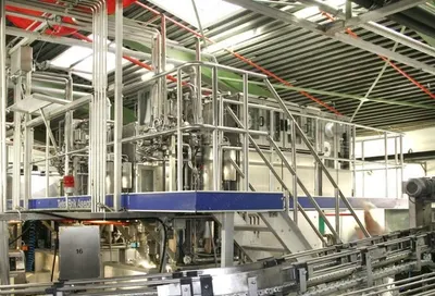 Tetra Pak, 250ml Slim Line, 1997, with Turex 900 Straw Applicator