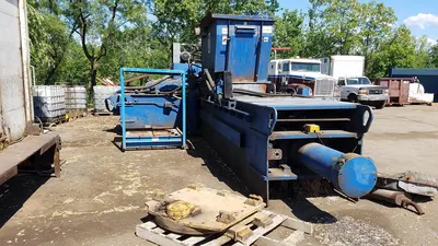 American, 4020XP-T30, Two Ram Baler, 60 HP, 10 inch Main Cylinder, 60x30x45 inch Bale Size