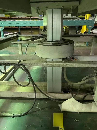 Spuhl Anderson, Tape Edge Machine, Queen Size, Pfaff 5625 Sewing Head, 62x81.5 Inch Table