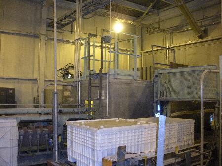 Cumberland, 37H Hog, 1993, 18x37 inch Feed Throat, 150 HP, 15 Knife Helical Rotor