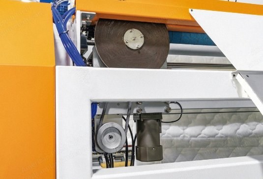 NovaStar, QL161, New, Computerized Chain-Stitch Multi-Needle Quilting Machine and Panel Cutter, 2450mm Width