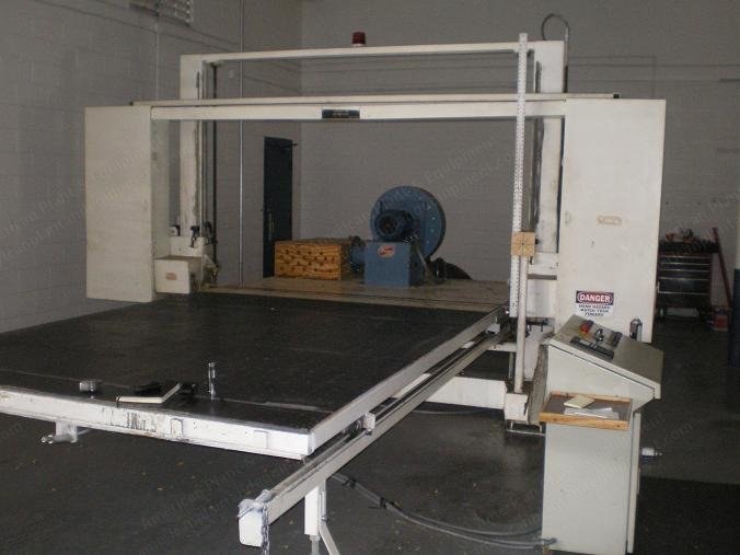 Pontotoc, Horizontal Foam Cutter, 88 inch (2235mm) Width, Cuts 52 inch (1320mm) Tall Buns, Automatic Table, Indexing with Vacuum
