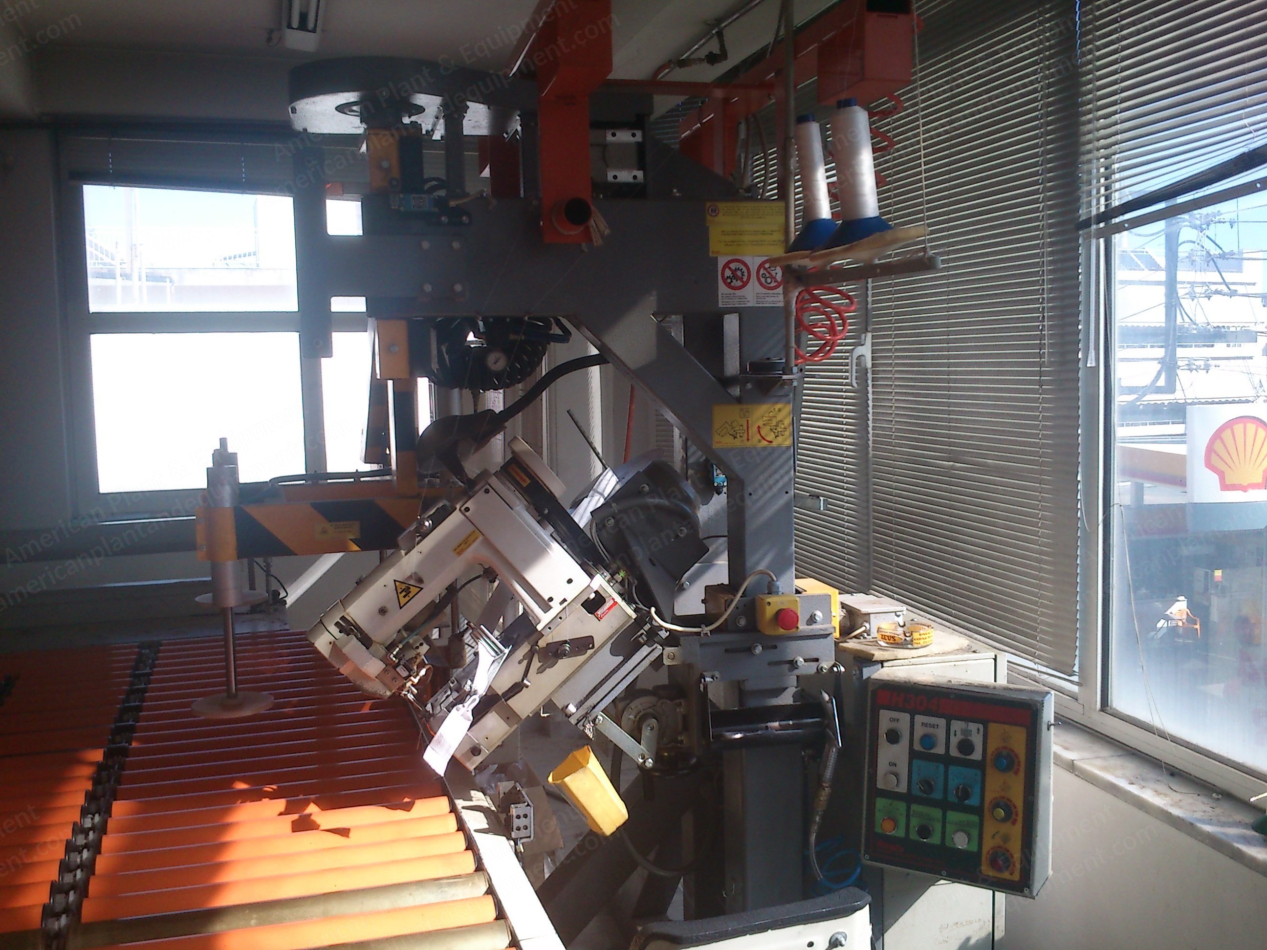 Resta, H304 DCR, 2005, Tape Edge Machine, Roller with Movement