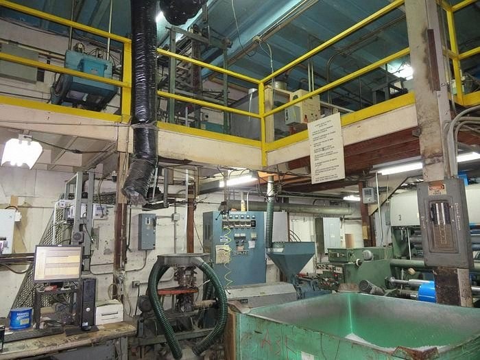 Sterling, 1.5" Blown Film Line, 2" Oscillating Die, 24" Nip, 30HP DC Drive