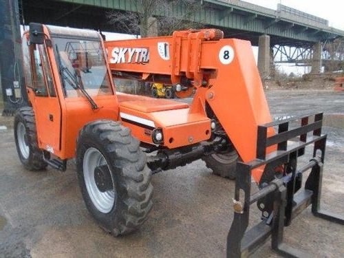 Skytrak, 8042, 2008, 8000 lbs Capacity, Cummins Turbo Diesel, Enclosed Cab