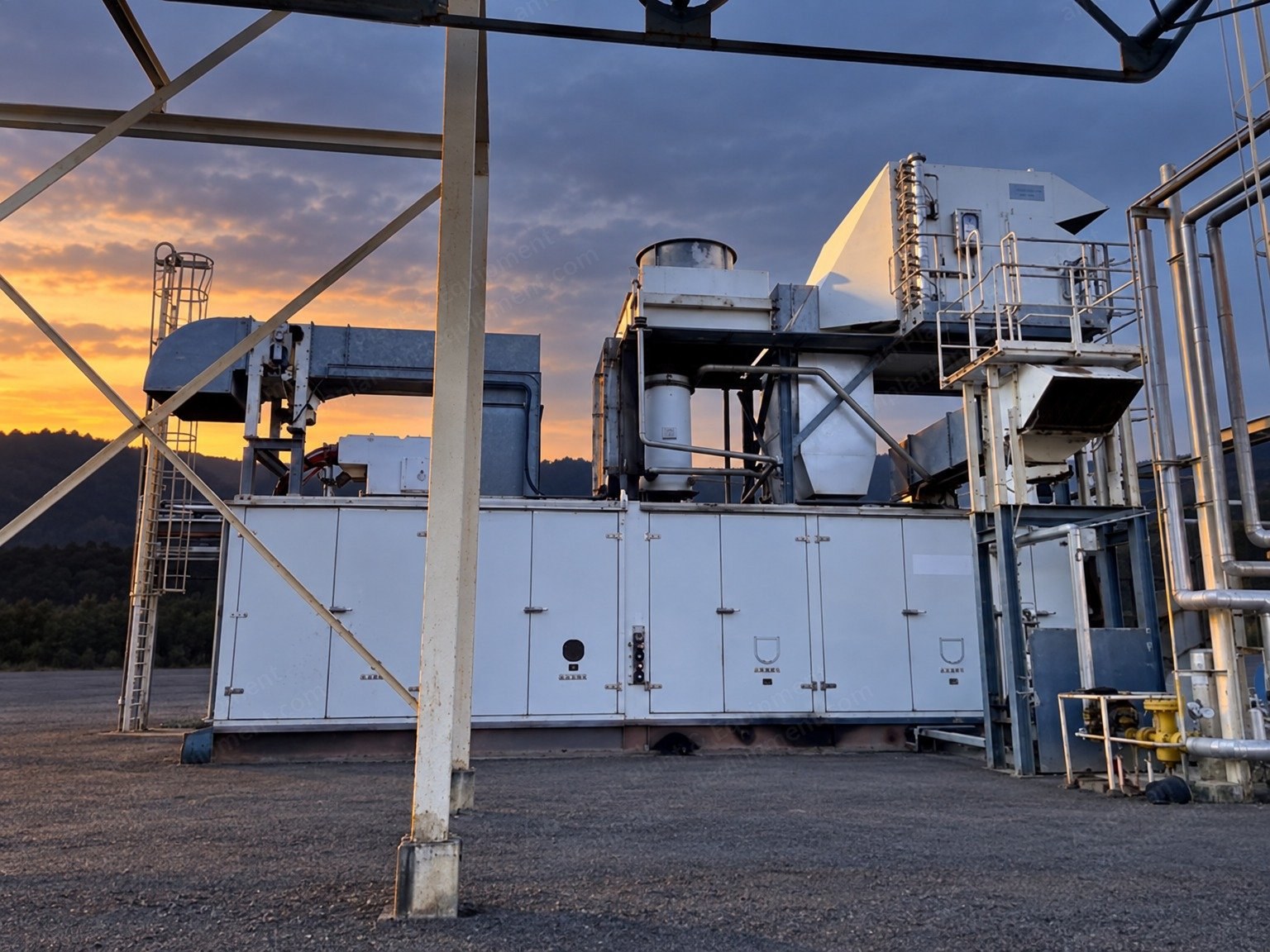 Siemens, SGT-300, 2008, Gas Turbine Cogeneration Plant, 7.9 MW, 50 Hz, 6.3 kV, Natural Gas, DLE
